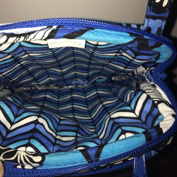 NWOT Very Bradley Quilted Crossbody - Picture 8 of 8